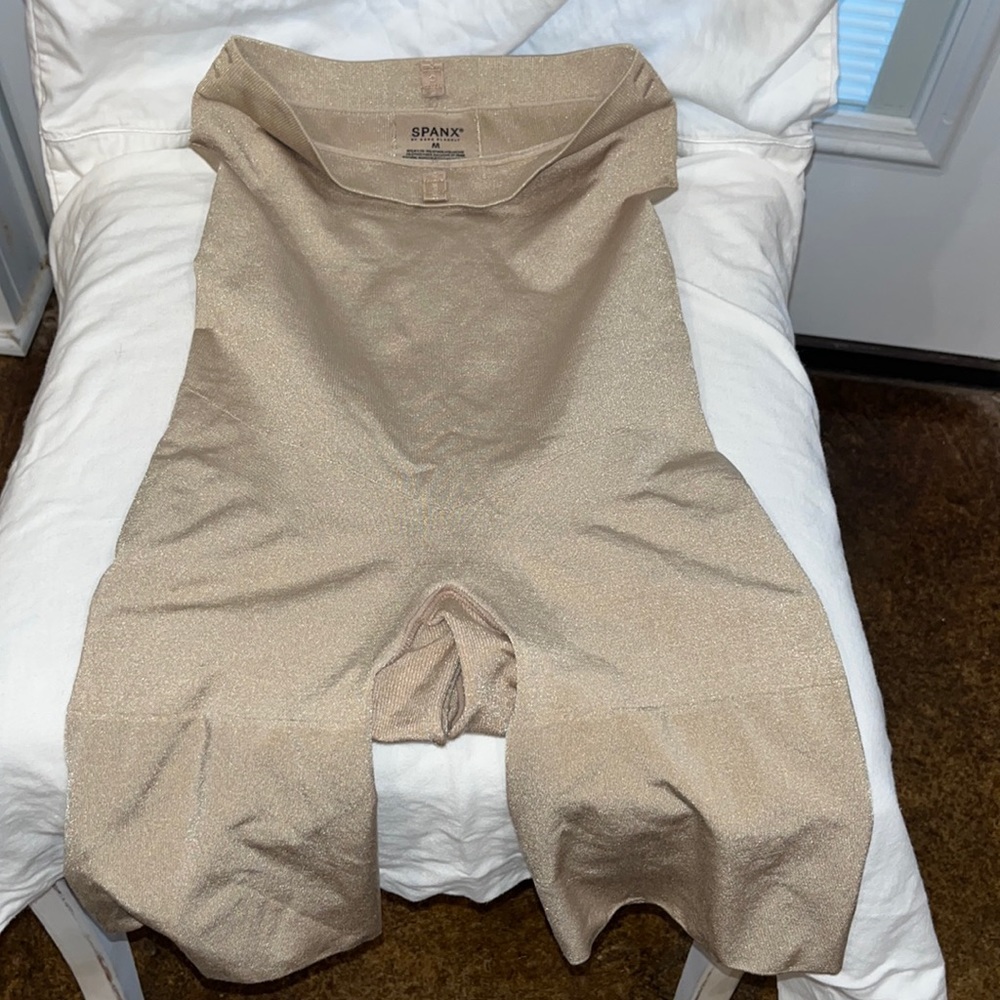 Womens Spanx size M